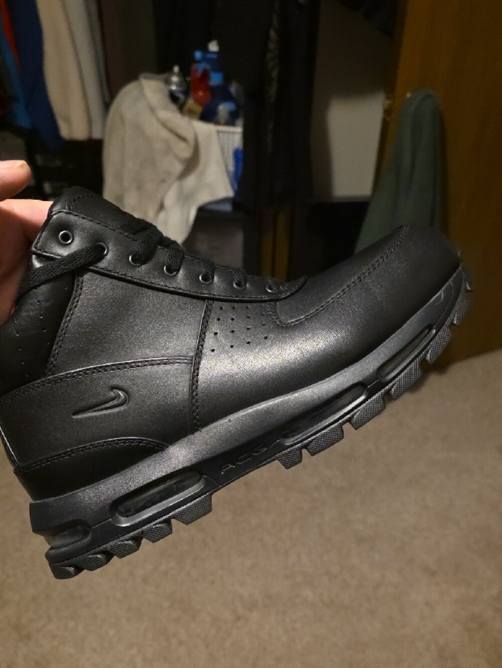 Nike Men’s Black Leather Ankle Boots - Picture 4 of 12